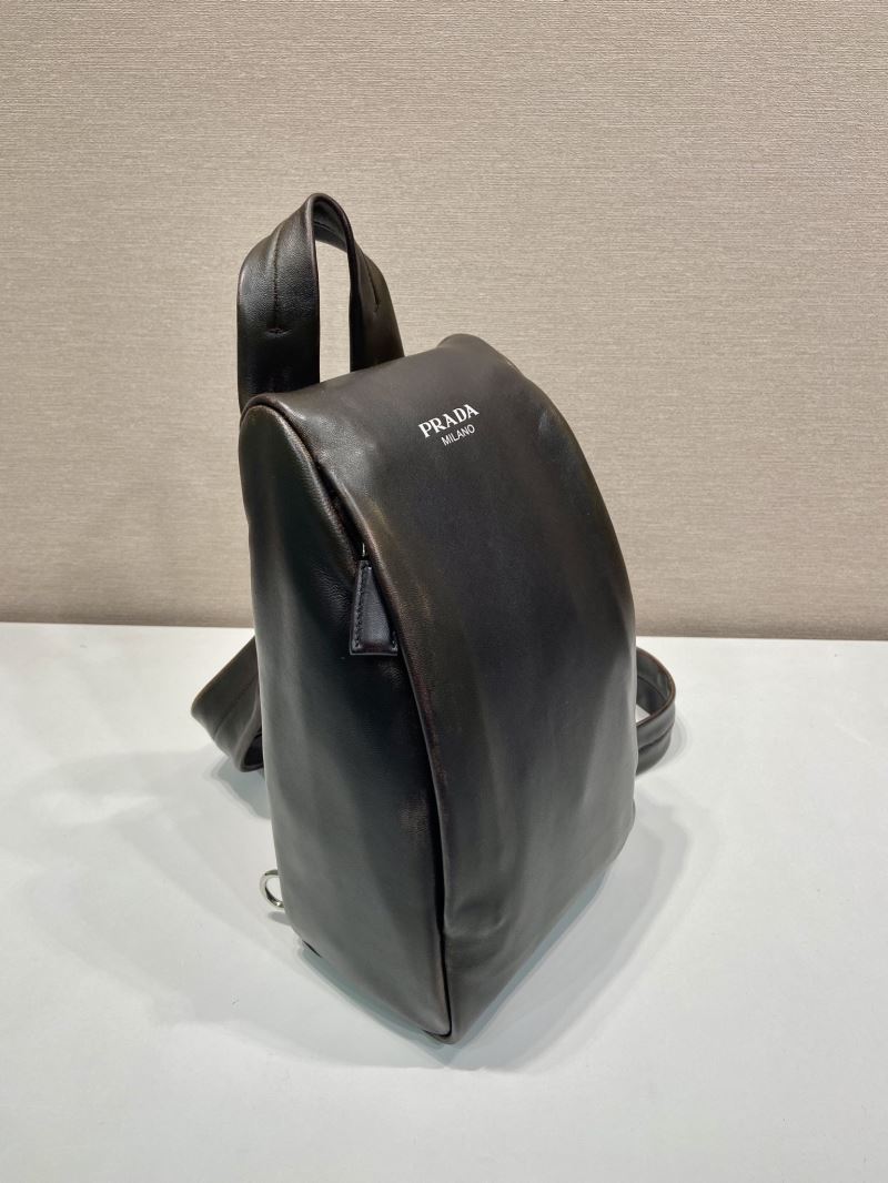Pra*a waist chest packs